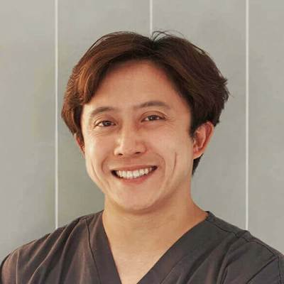 Dr Woo